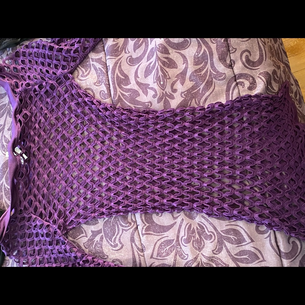 A purple 2 in 1